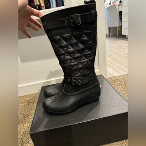 **Brand new Sperry snow boots